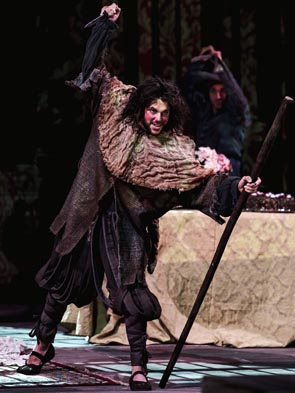 20211202_Fi_04_Falstaff_AntonioGares_phMicheleMonasta 20211202_Fi_04_Falstaff_AntonioGares_phMicheleMonasta