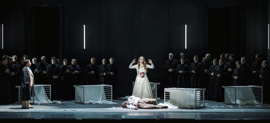 20251111_Fi_05_LucreziaBorgia_scena3_phMicheleMonasta