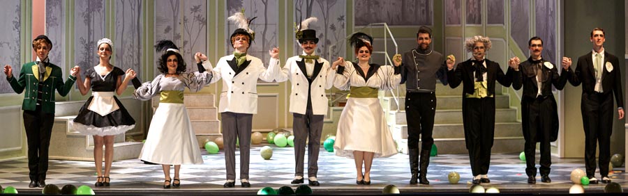 20251213_Ro_11_LOccasioneFaIlLadro_SalutiCast_phLudovicoGuglielmo