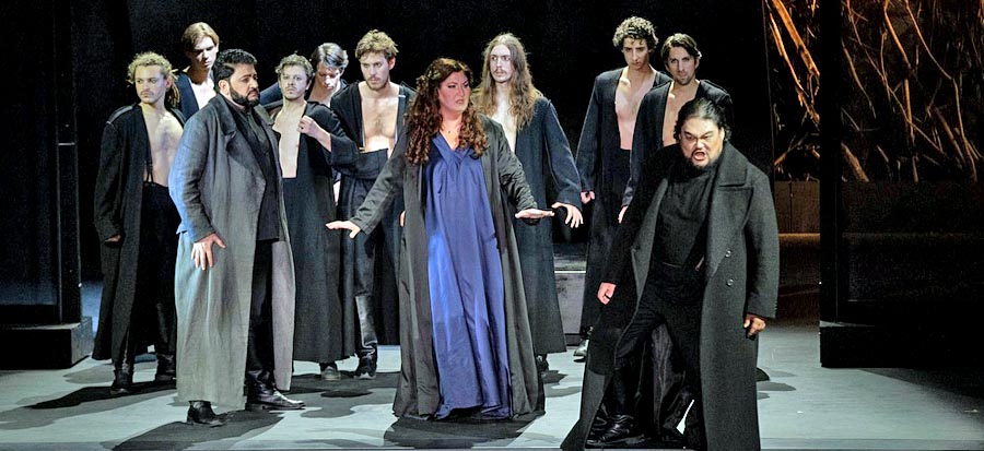 20260301_Ts_05_IlTrovatore_scena_phFabioParenzan 20260301_Ts_05_IlTrovatore_scena_phFabioParenzan