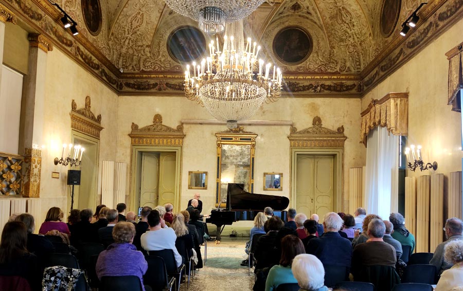 20260330_Fe_03_CarloBergamasco_IndiscretoFascinoDellAntico