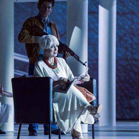 20260424_Fi_02_LaMorteDiKlinghoffer_MarinaComparato_phMicheleMonasta